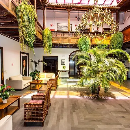 Marquesa Puerto de la Cruz (Tenerife)