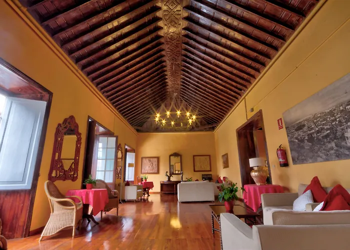 فندق Marquesa 3*