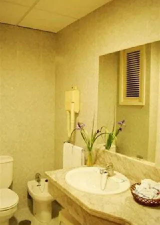 Marquesa Hotel